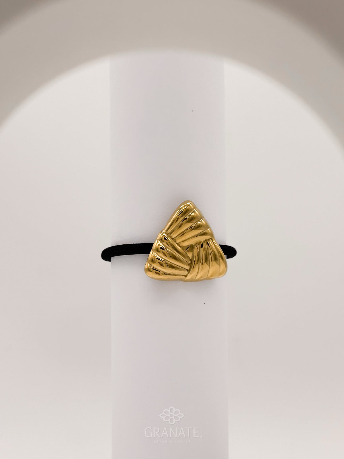Accesorio Cabello Triángulo Dorado