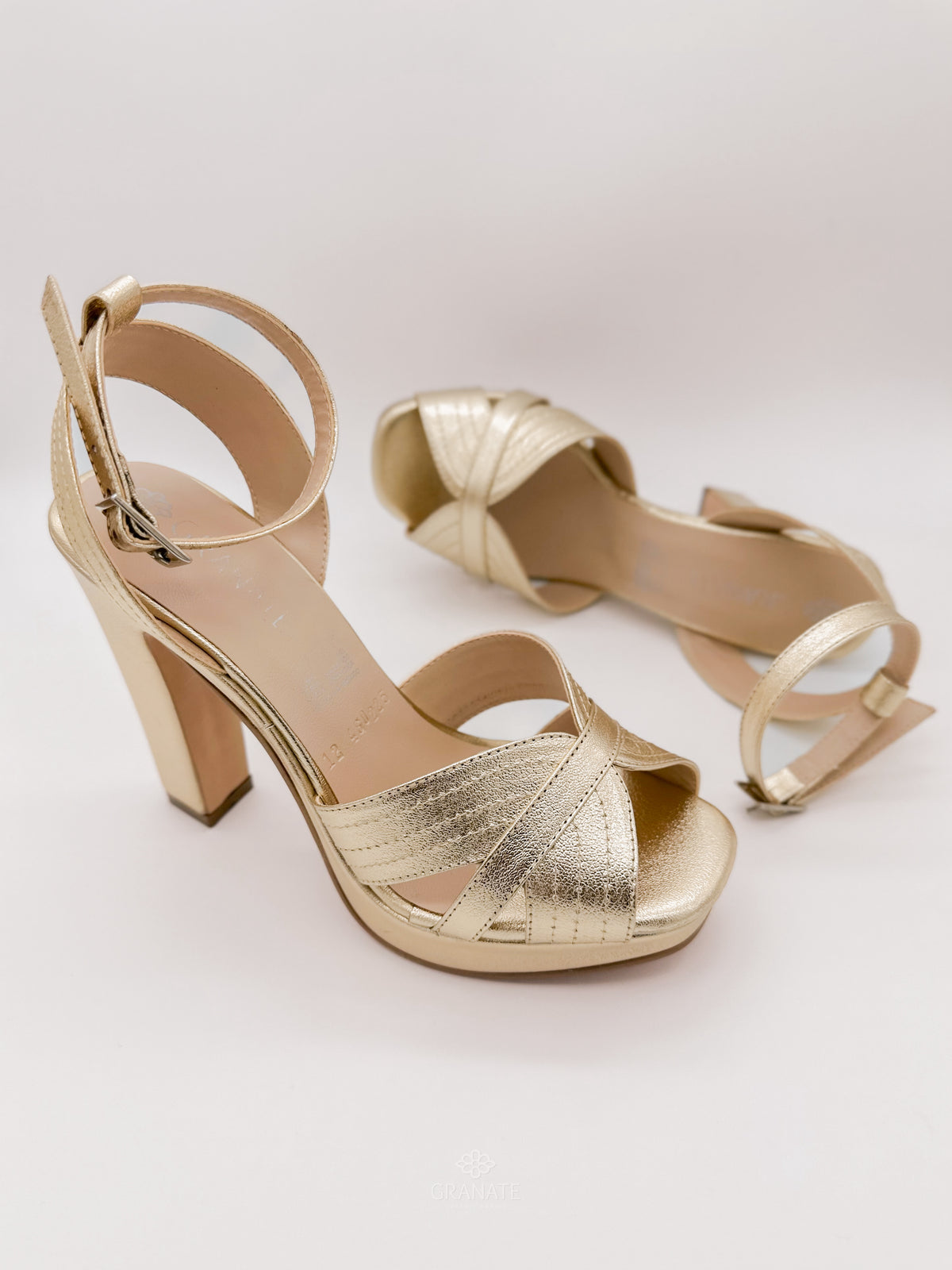 Zapatillas Greta Piel - Dorado