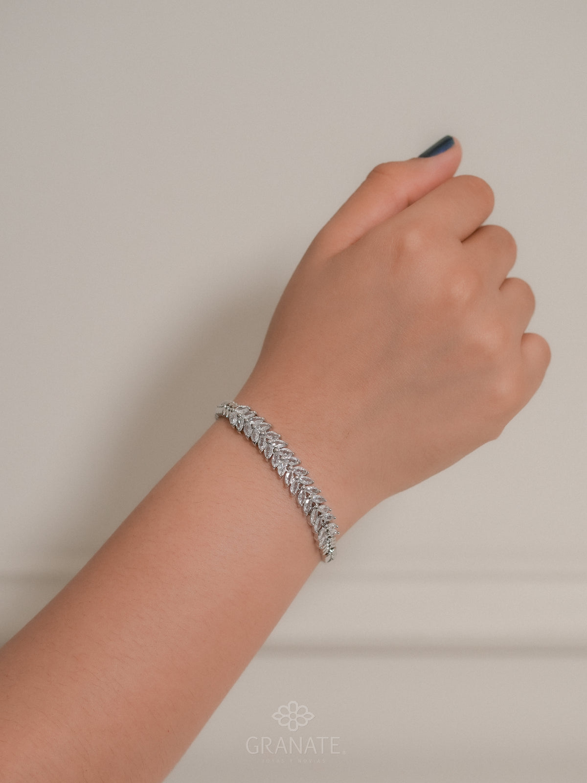 Pulsera Hojas Zirconias