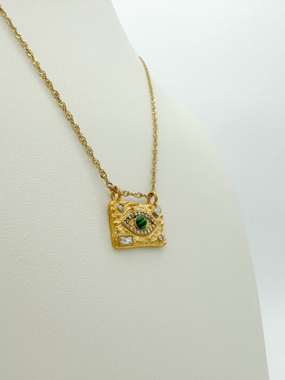 Collar Placa Ojo