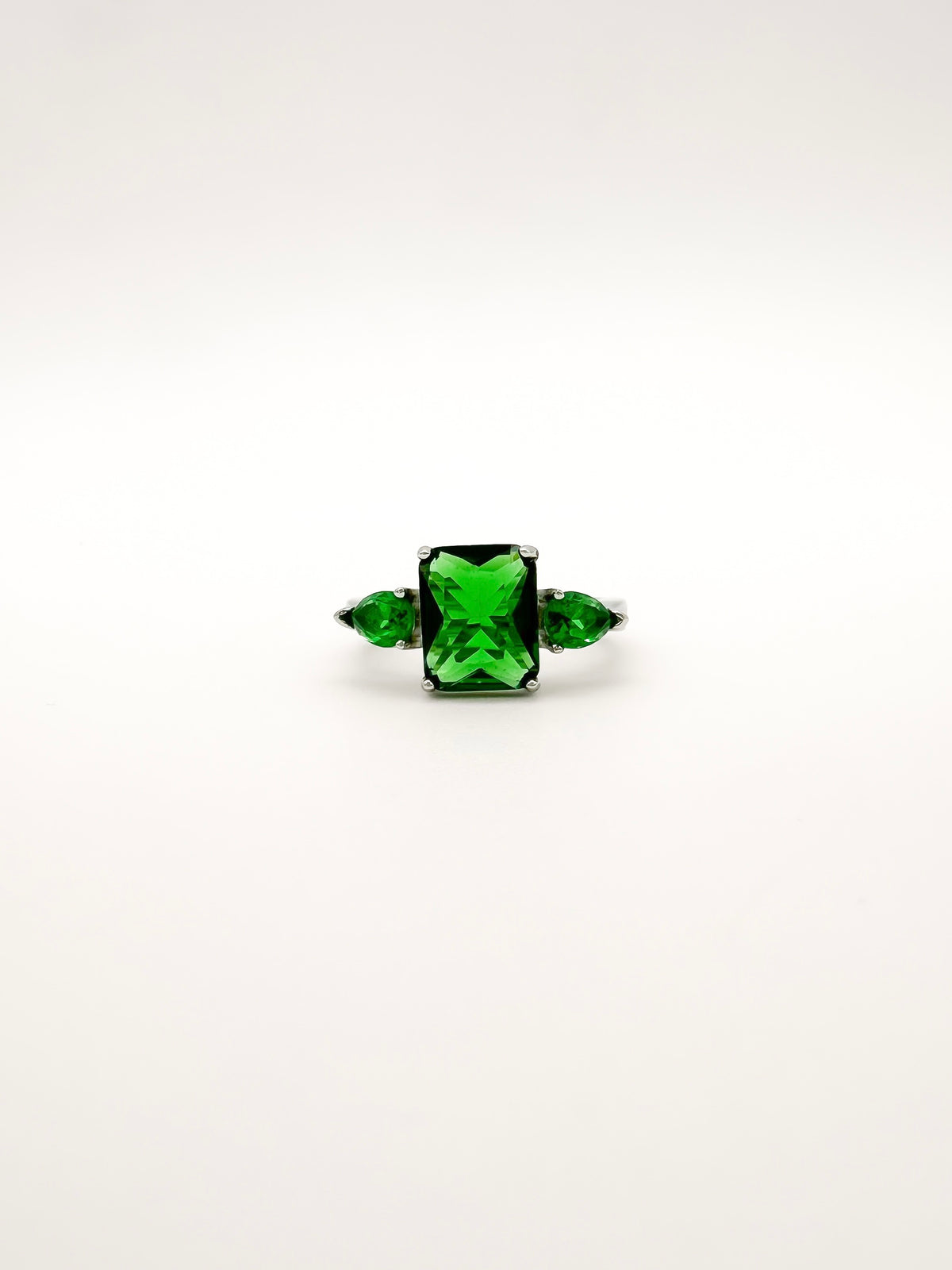 Anillo Rectángulo Gotas de Plata 
