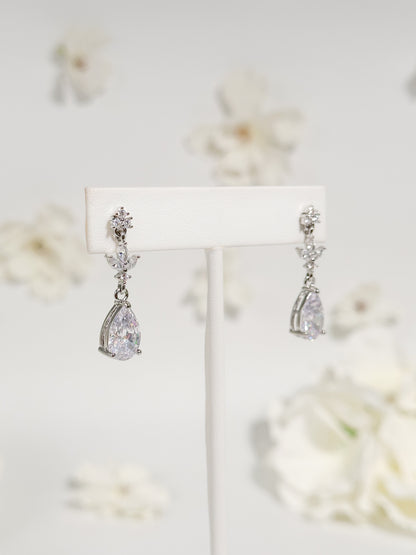 Aretes Gota Colgante Zirconia