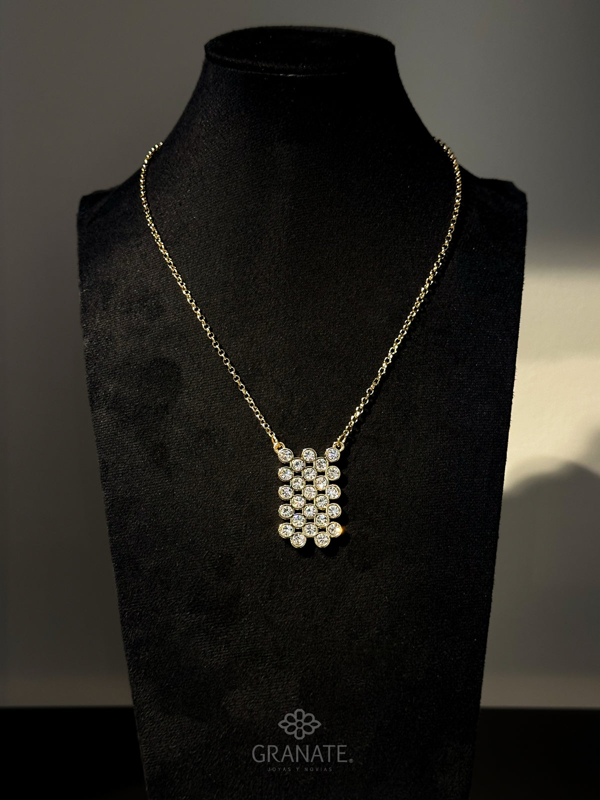 Collar Rectángulo Cristales