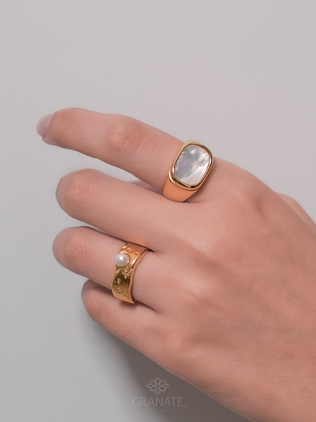 Anillo Rectángulo Madre Perla 