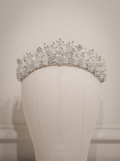 Tiara Amira