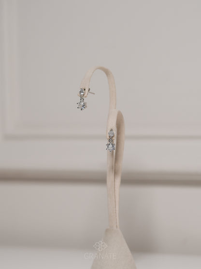 Aretes 2 Zirconias de Plata