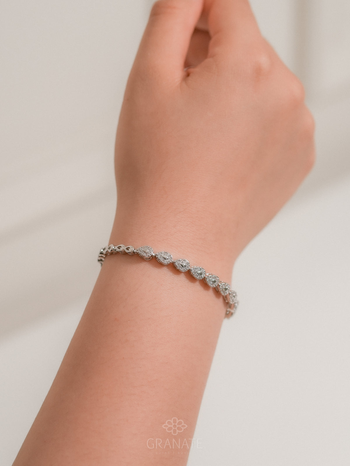 Pulsera 9 Gotas Zirconia