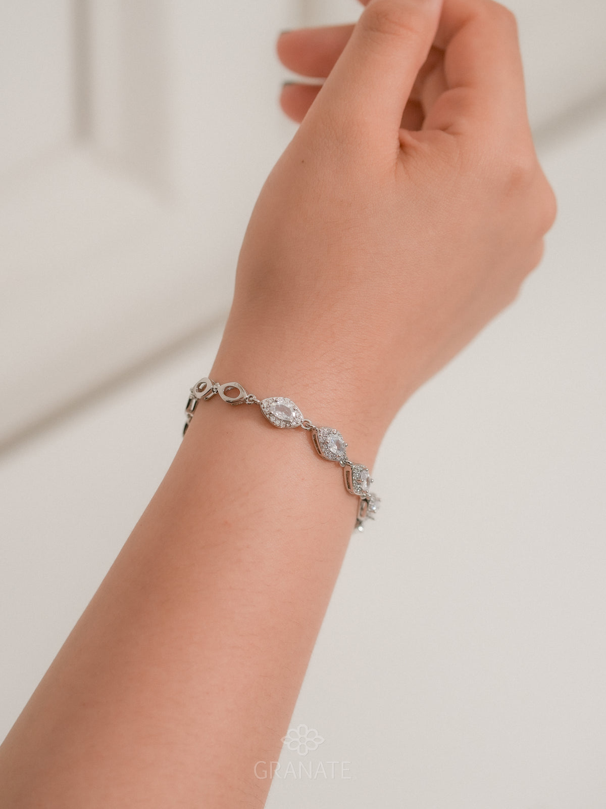 Pulsera 5 Marquises Halo