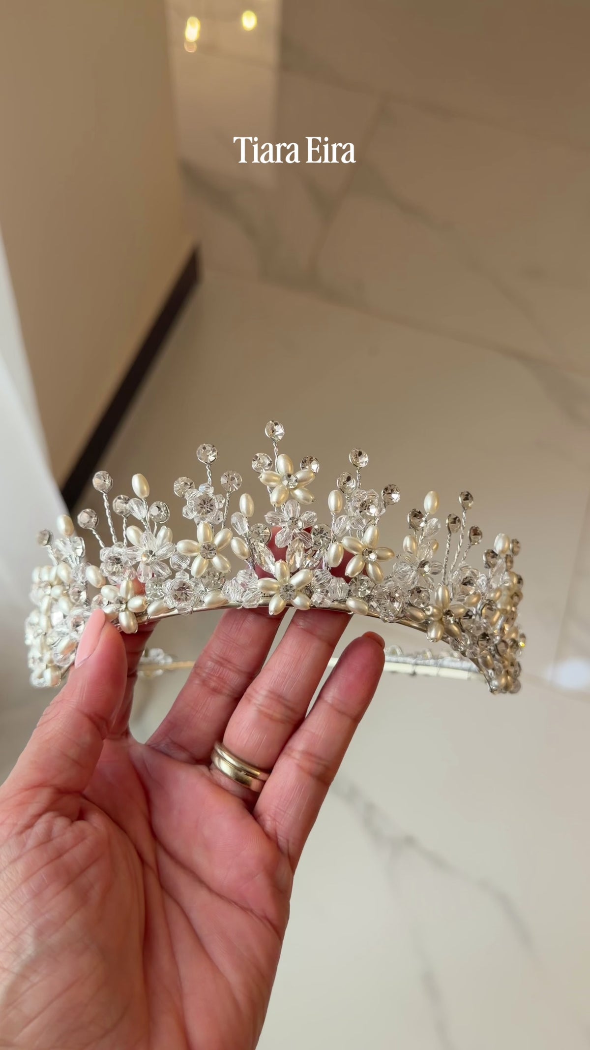 Tiara Eira