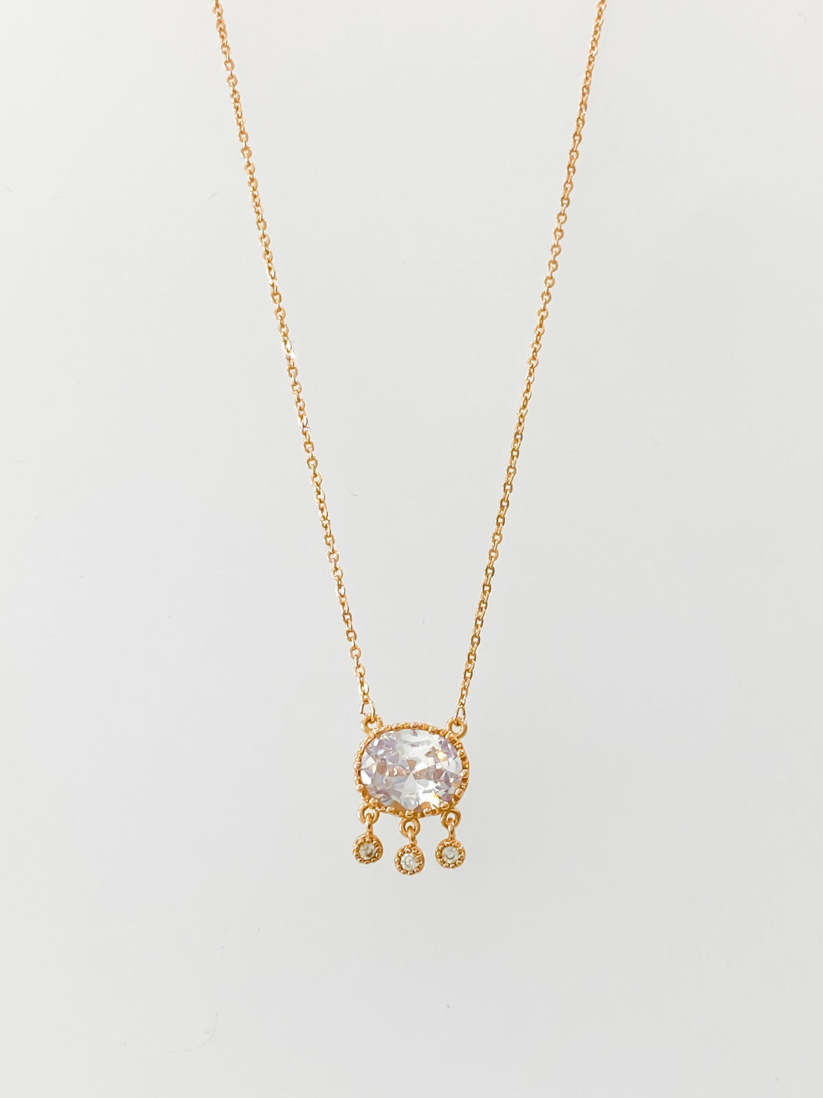 Collar Oval con Dijes