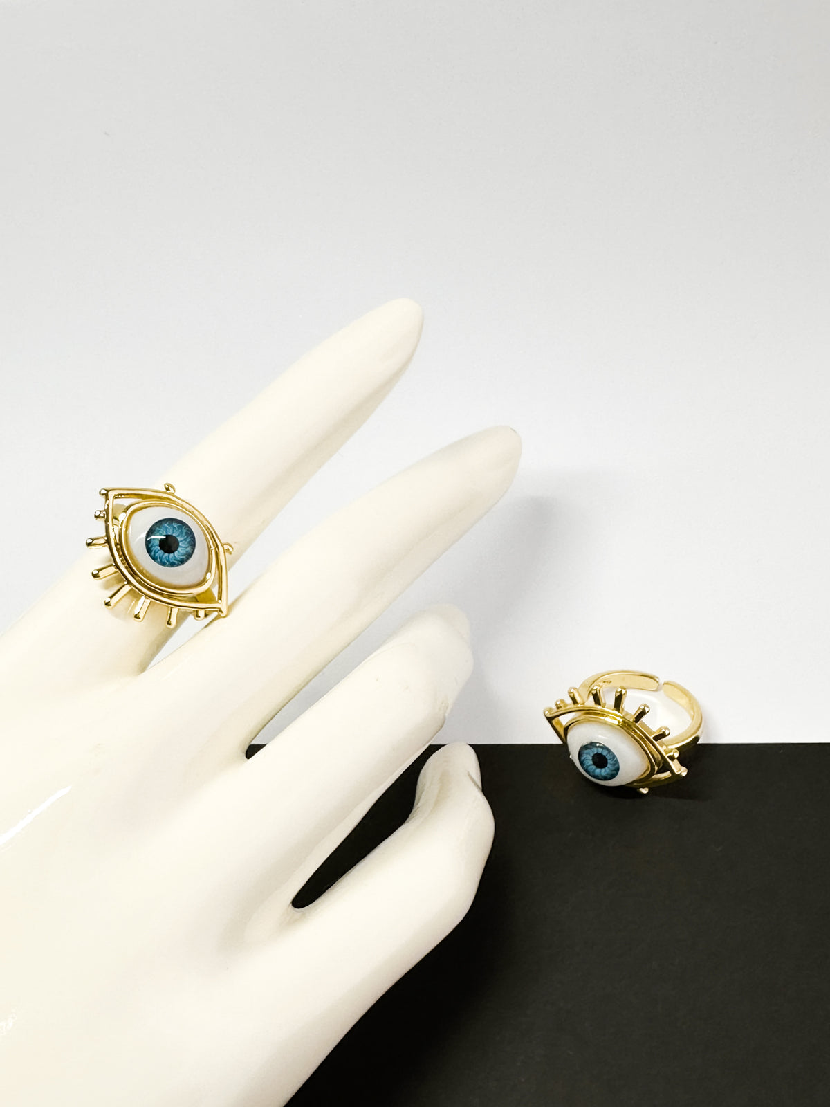 Anillo Ojo Realista